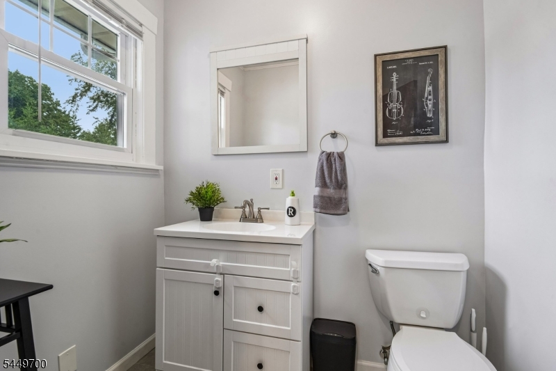 56 Katherine Ave Property Photo 21