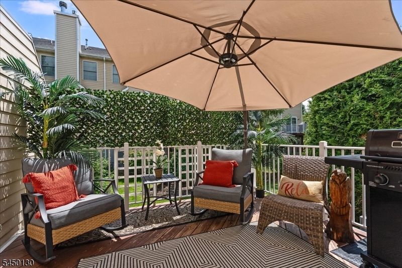 79 Mara Blvd Property Photo 3