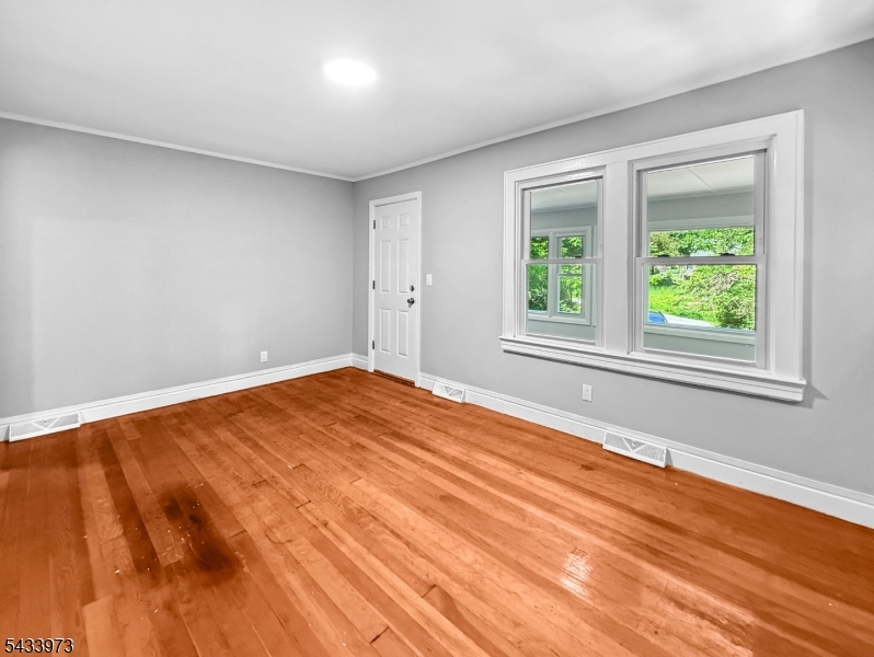 109 Union Rd Property Photo 6