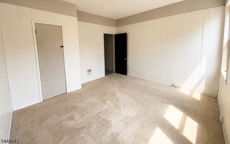 135 Mercer St Property Photo 16