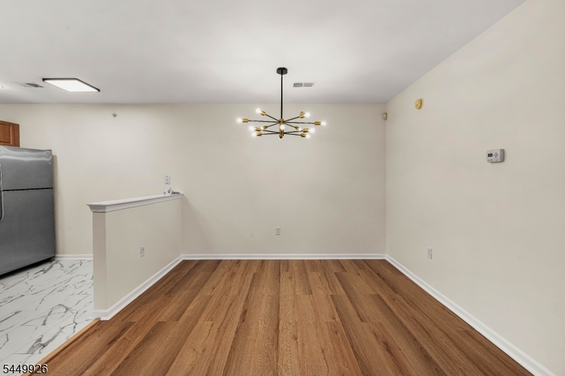 127 Chariot Ct Property Photo 11