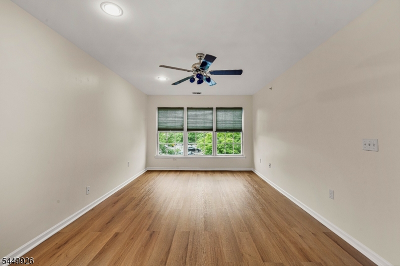 127 Chariot Ct Property Photo 23