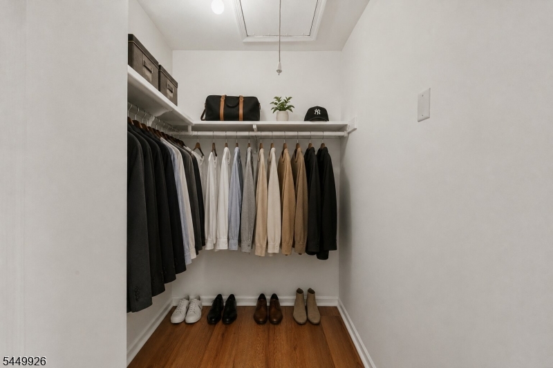 127 Chariot Ct Property Photo 25
