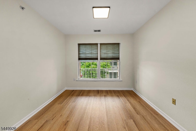 127 Chariot Ct Property Photo 30
