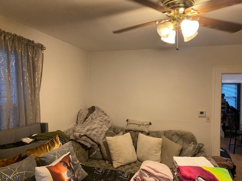 12 Campbell Ave Property Photo 2