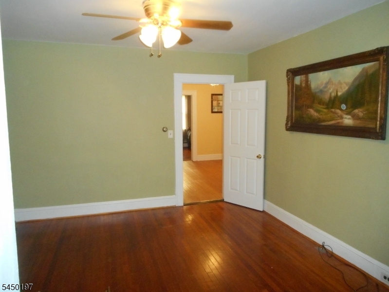 12 Campbell Ave Property Photo 6