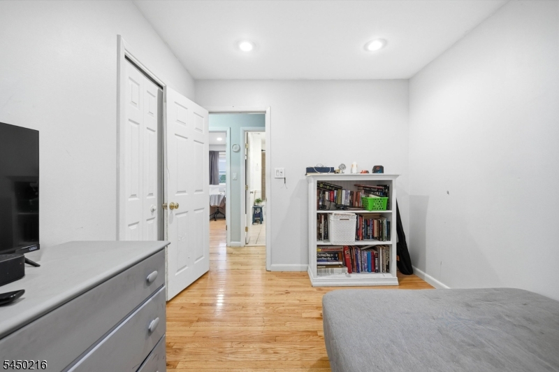 4 Park Pl Property Photo 21