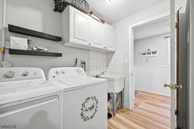 4 Park Pl Property Photo 28
