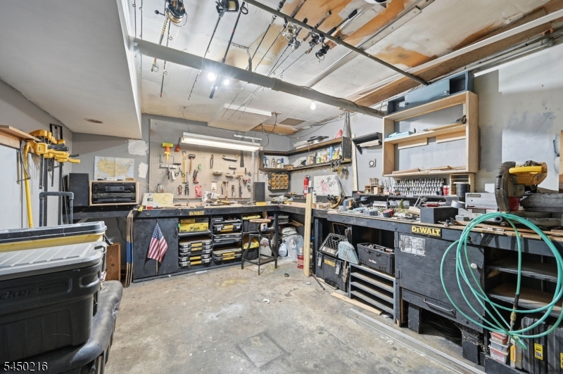 4 Park Pl Property Photo 30
