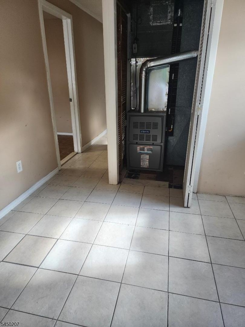 1371 Hamilton St Property Photo 8