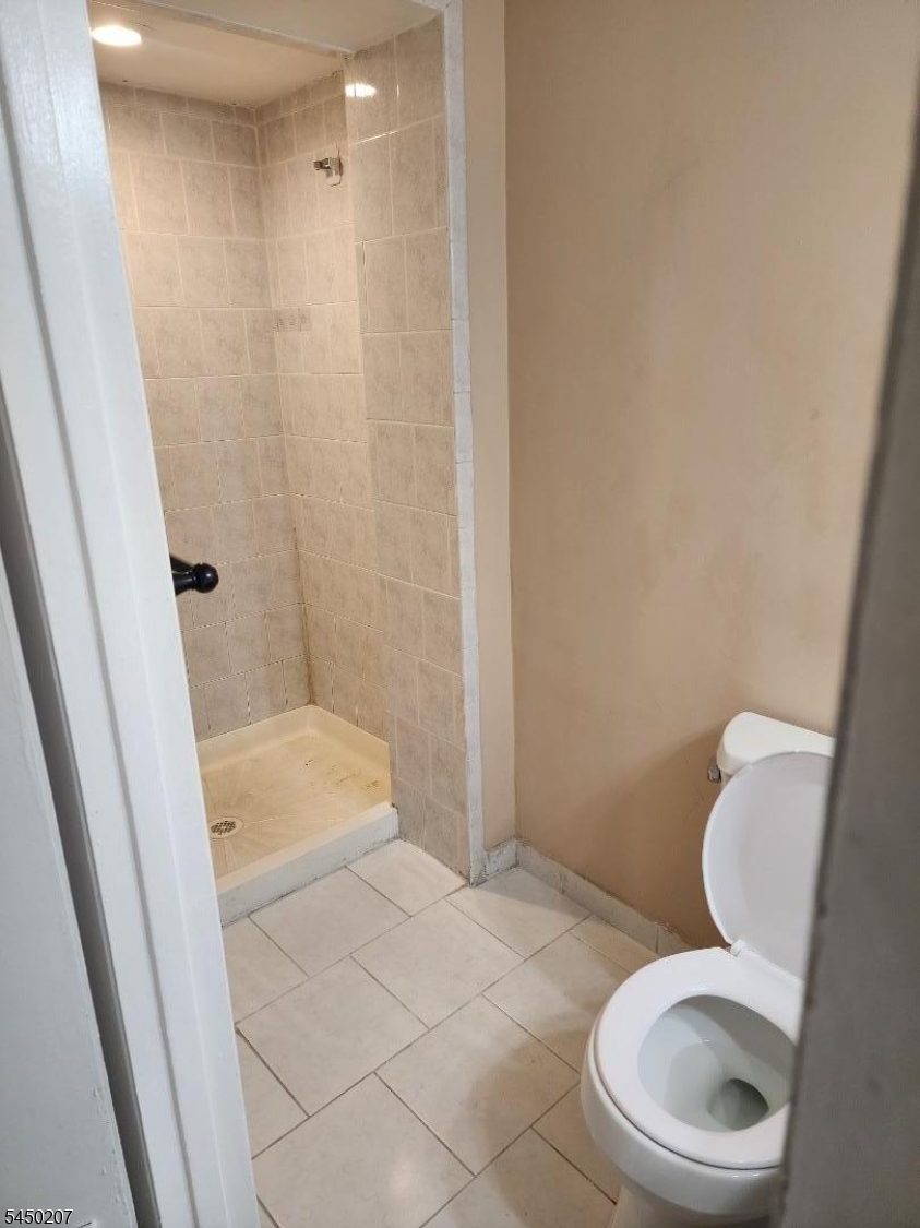 1371 Hamilton St Property Photo 14
