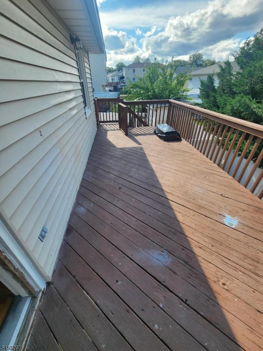 1371 Hamilton St Property Photo 19