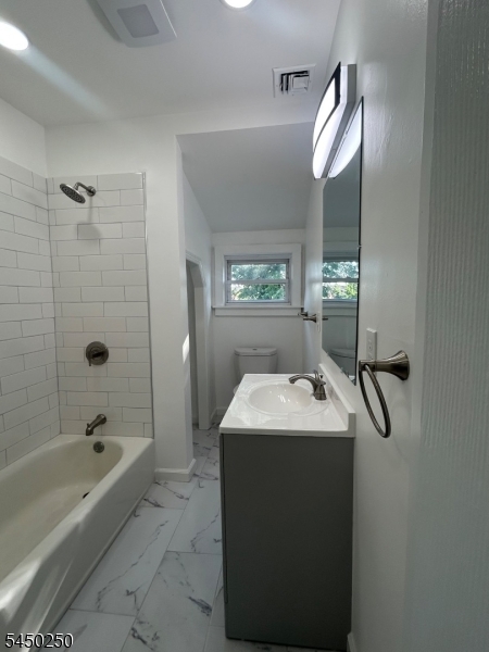 120 Bridge St Property Photo 2