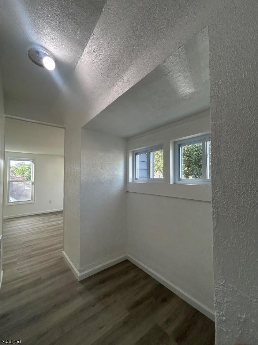 120 Bridge St Property Photo 12