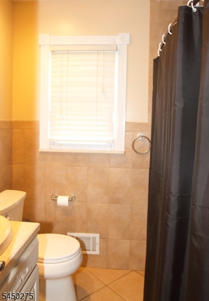 319 Spruce Dr Property Photo 20