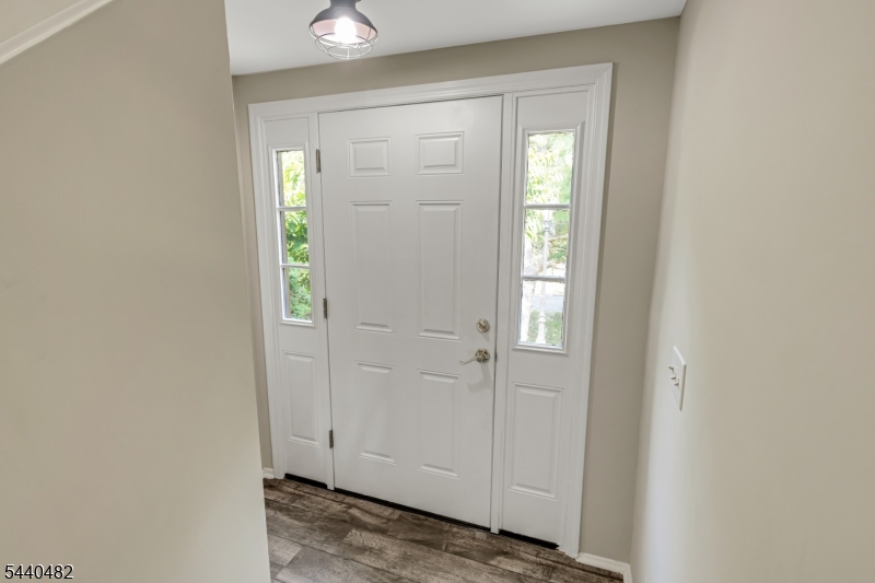 13 Delbarton Ct Property Photo 5