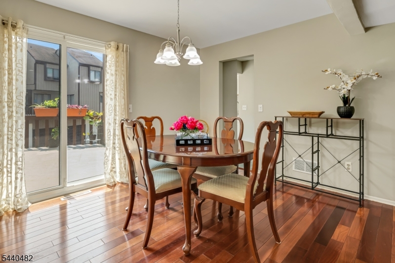 13 Delbarton Ct Property Photo 13