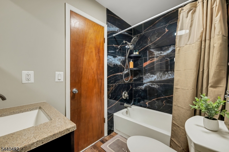 13 Delbarton Ct Property Photo 25