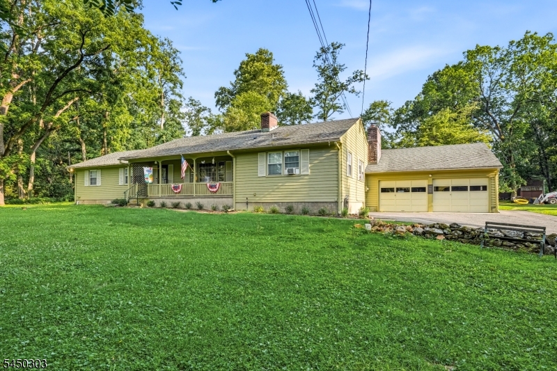 123 Old Georgetown Rd Property Photo 4