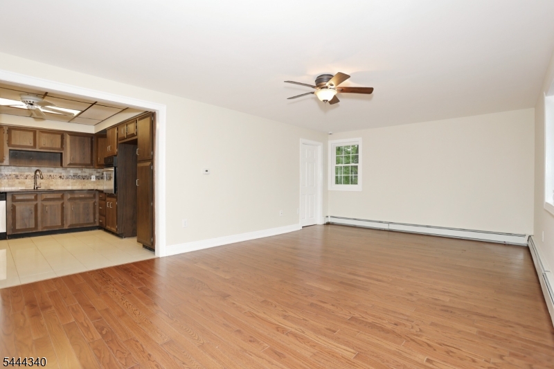 13 Mountain Glen Rd Property Photo 6
