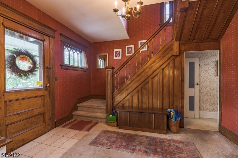 37 W High St Property Photo 5