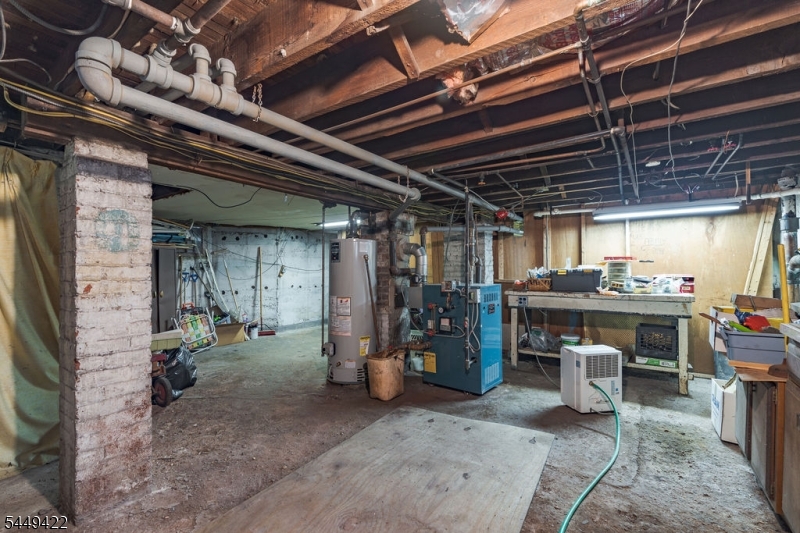 37 W High St Property Photo 37