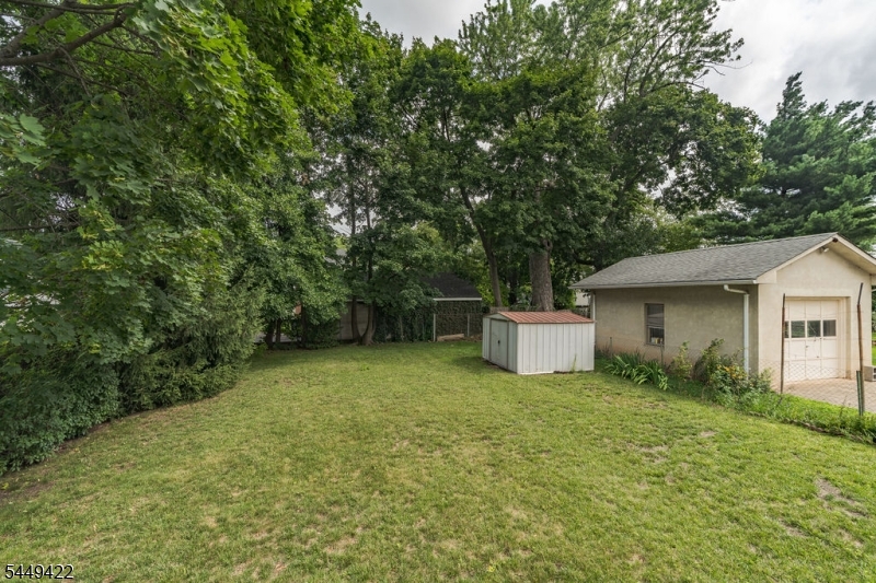 37 W High St Property Photo 38