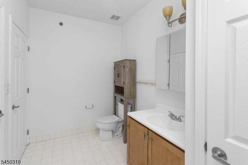 24 Ave At Port Imperial 430 Property Photo 23