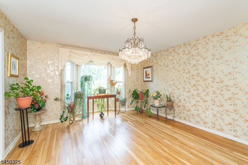9 Puddingstone Way Property Photo 17