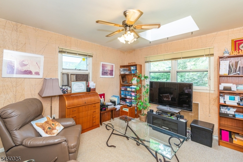 9 Puddingstone Way Property Photo 20