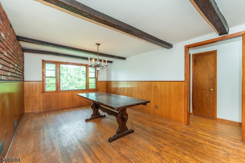 23 Lakeside Ave Property Photo 12