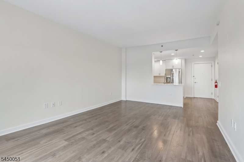 1 Carriage City Plz 1405 Property Photo 8