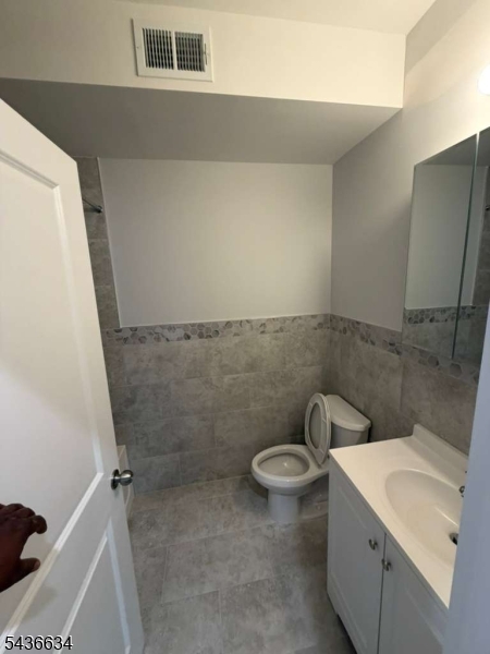 148 Dewey St 3 Property Photo 6