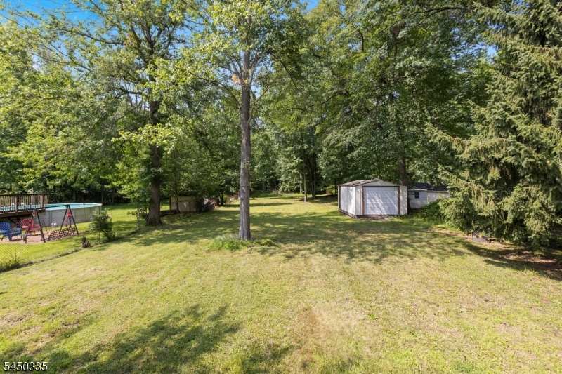 618 Wood Ave Property Photo 21
