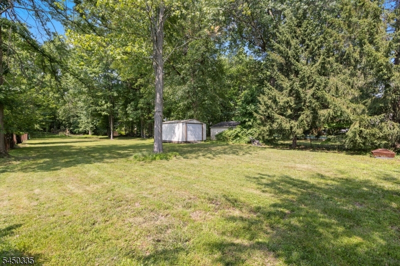 618 Wood Ave Property Photo 22
