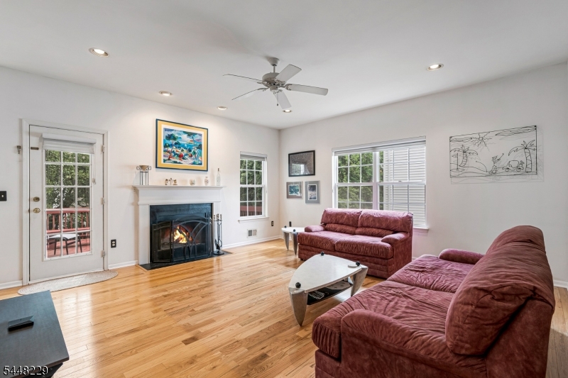 19 Heinrick Way Property Photo 12
