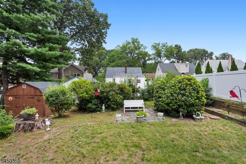 45 Cleveland Ave Property Photo 33