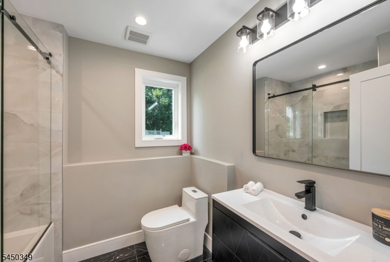 62 Asmus Rd Property Photo 21