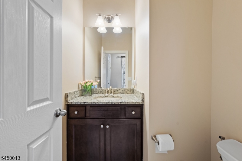 33 Cortland Pl Property Photo 27