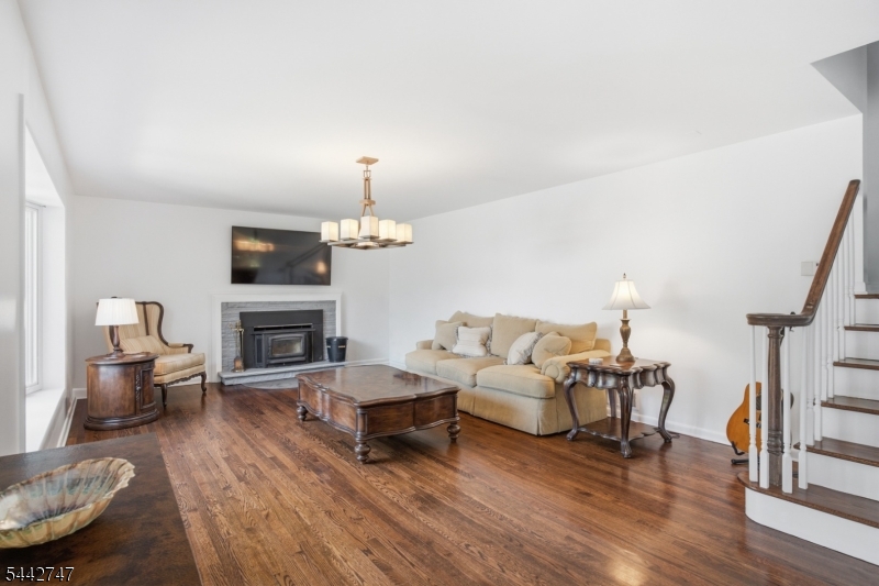 42 Sandy Hill Rd Property Photo 6