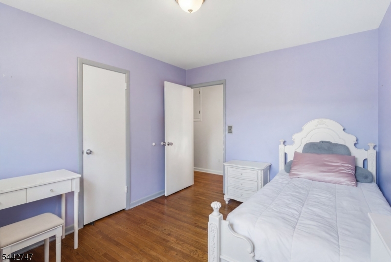 42 Sandy Hill Rd Property Photo 15