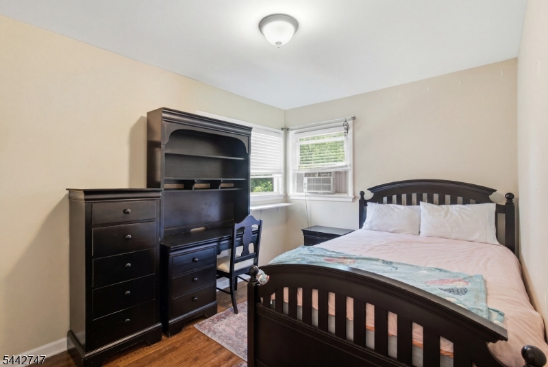 42 Sandy Hill Rd Property Photo 16
