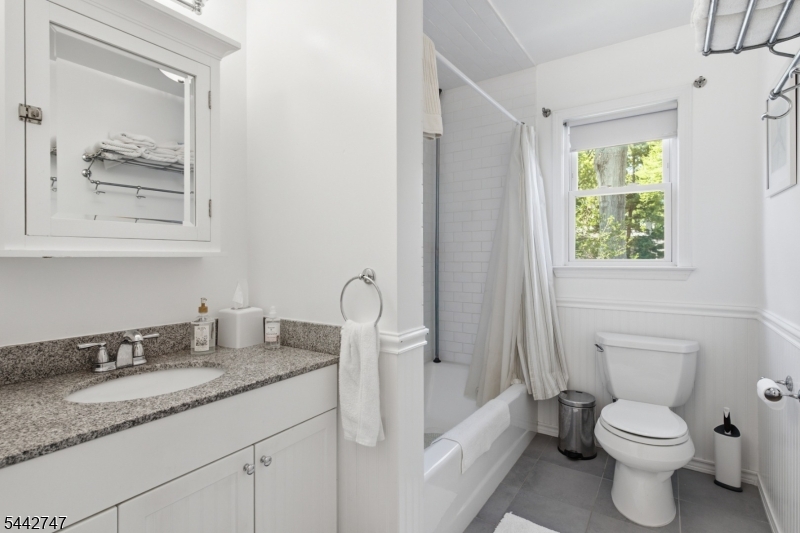 42 Sandy Hill Rd Property Photo 18