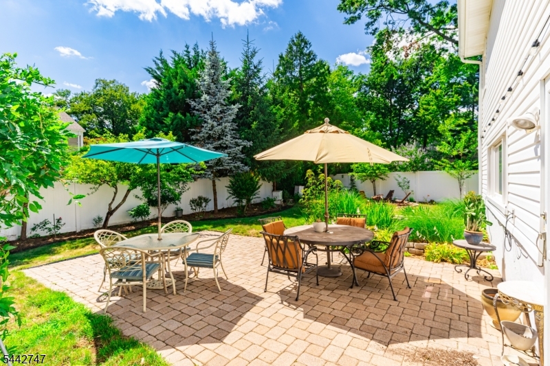42 Sandy Hill Rd Property Photo 39