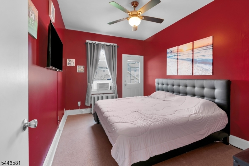 58 Piaget Ave Property Photo 15