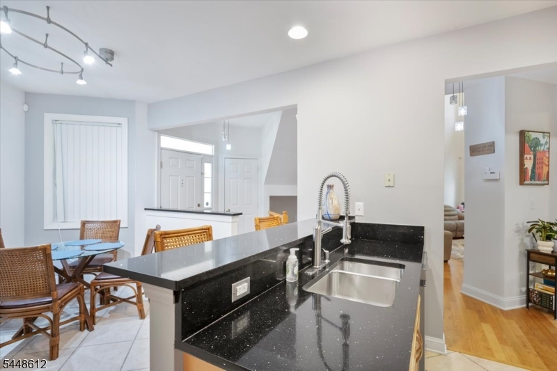 80 Henning Ter Property Photo 4