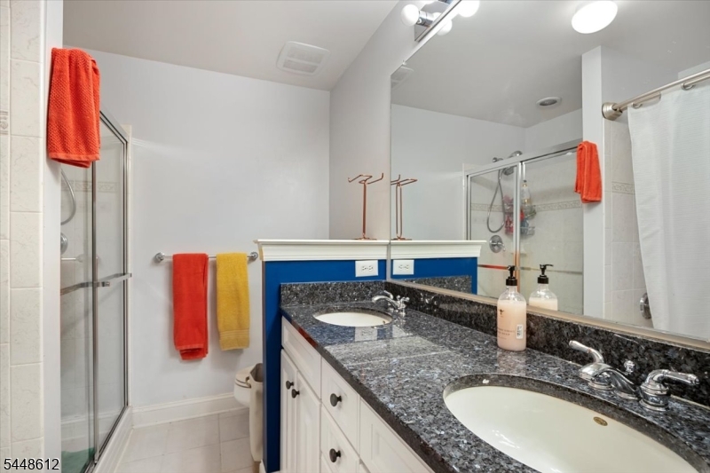 80 Henning Ter Property Photo 11