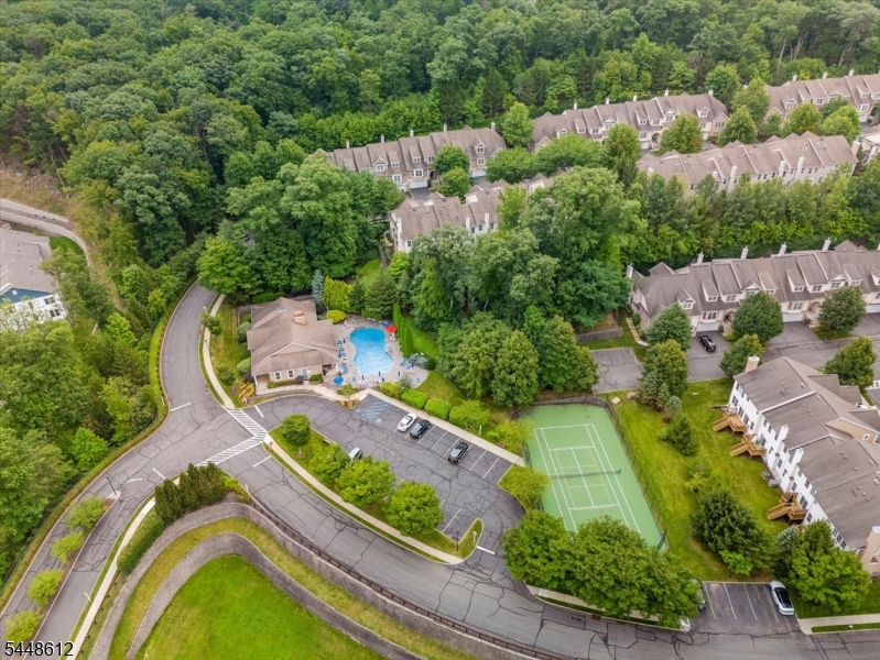80 Henning Ter Property Photo 23