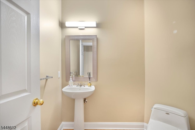 80 Henning Ter Property Photo 30