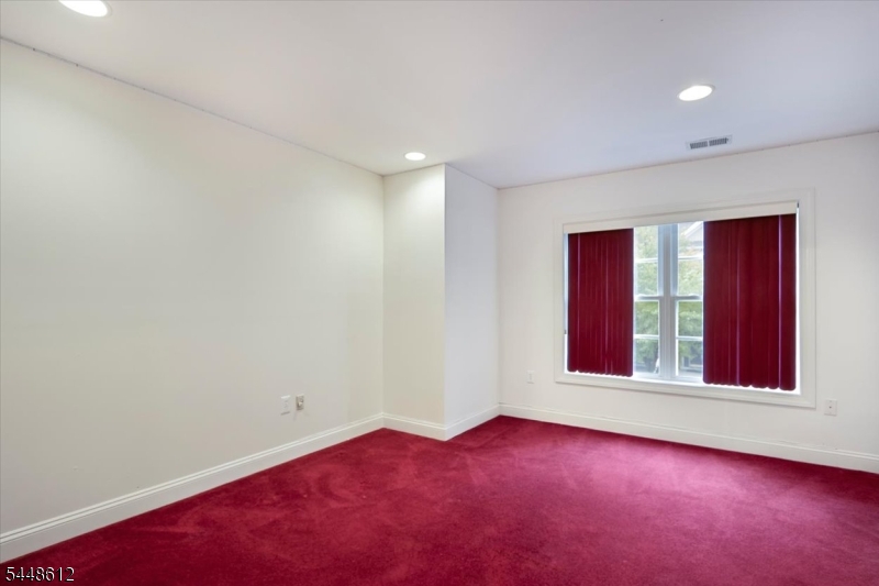 80 Henning Ter Property Photo 32